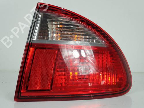 Used Right taillight Right taillight SEAT LEON (1M1) 1.9 TDI (110 hp) 6842857 6842857