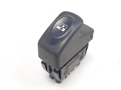 Used Right front window switch Right front window switch RENAULT CLIO II (BB_, CB_) 1.4 16V (B/CB0P, BB13) (98 hp) 14456845 14456845