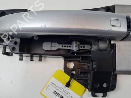 front-left-exterior-door-handle-audi-a4-b8-8k2-2007-2008-2009-2010-2011-2012-2013-2014-2015-2016-2017-25752272 main image