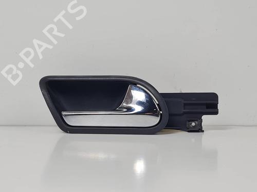 Maneta interior trasera derecha Maneta interior trasera derecha VW GOLF V (1K1) 1.6 FSI (115 hp) 34511677 34511677