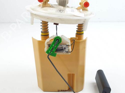 Used Fuel pump DACIA LOGAN MCV (KS_) 1.5 dCi (KS0K) (68 hp) 22797323