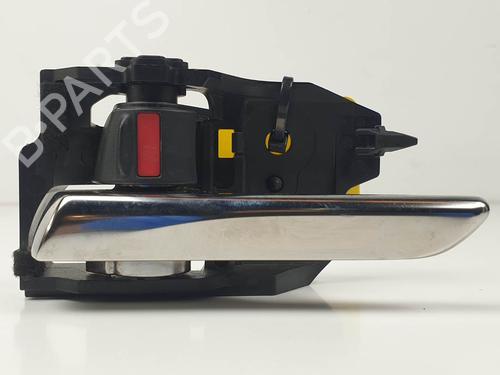 front-left-interior-door-handle-mazda-cx-30-dm-2019-24915716 main image