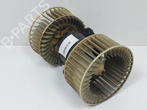 Used Heater blower motor Heater blower motor LAND ROVER RANGE ROVER III (L322) 3.0 D 4x4 (177 hp) 16524532 16524532