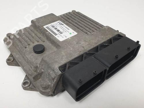 Used Engine control unit (ECU) OPEL CORSA C (X01) 1.3 CDTI (F08, F68) (70 hp) 16690076