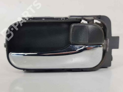 Used Rear right interior door handle Rear right interior door handle NISSAN X-TRAIL I (T30) 2.2 DCi (114 hp) 6931135 6931135
