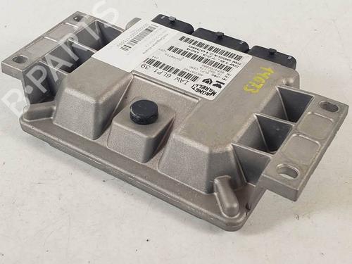 Used Engine control unit (ECU) Engine control unit (ECU) PEUGEOT 307 CC (3B) 2.0 16V (136 hp) 17588435 17588435