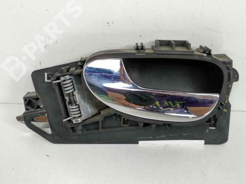 Used Rear left interior door handle Rear left interior door handle PEUGEOT 307 Break (3E) 2.0 HDI 90 (90 hp) 7275378 7275378