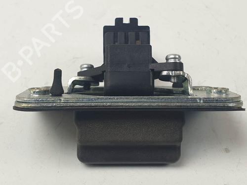 Used Tailgate handle Tailgate handle 22332206 22332206