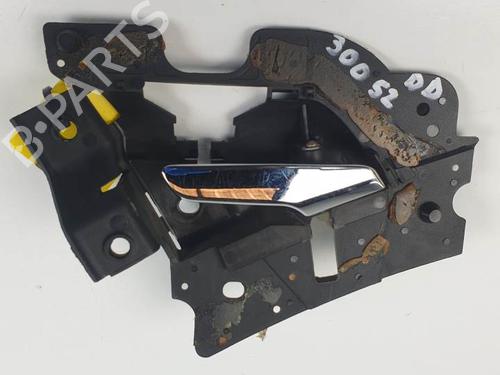 Used Front right interior door handle MERCEDES-BENZ E-CLASS (W210) E 270 CDI (210.016) (170 hp) 25119531