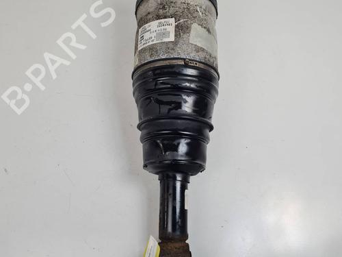 Used Left rear shock absorber Left rear shock absorber LAND ROVER DISCOVERY III (L319) 2.7 TD 4x4 (190 hp) 31152941 31152941