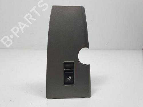 Used Left rear window switch Left rear window switch TATA SAFARI (42_FD) 2.2 TDiC (140 hp) 12445891 12445891