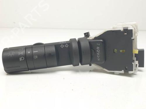 Used Headlight switch NISSAN QASHQAI I (J10, NJ10) [2006-2015]  29245660