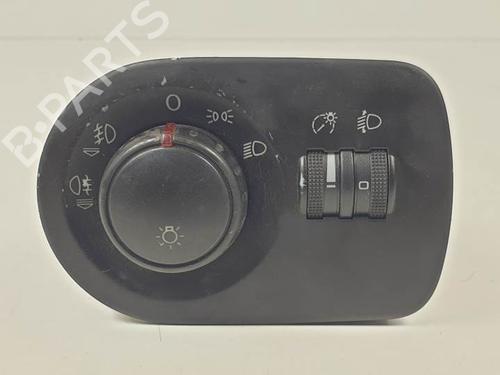Used Headlight switch SEAT LEON (1P1) 2.0 TDI (170 hp) 27525879