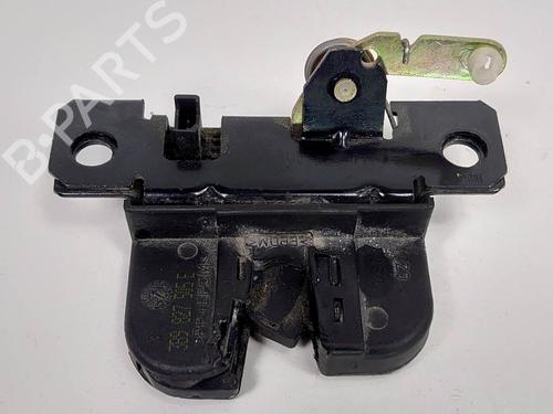 Used Tailgate lock Tailgate lock VW PASSAT B5.5 Variant (3B6) 2.8 4motion (193 hp) 8120924 8120924
