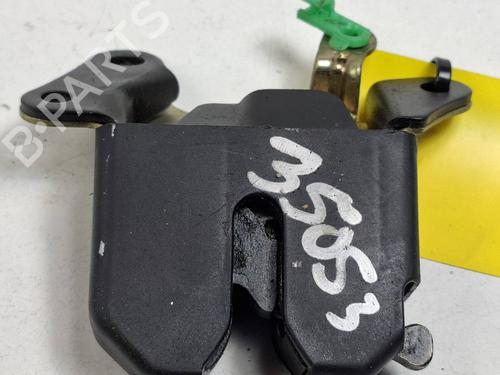 Used Tailgate lock Tailgate lock TOYOTA COROLLA (_E10_) 1.3 XLI 16V (EE101) (88 hp) 39929675 39929675