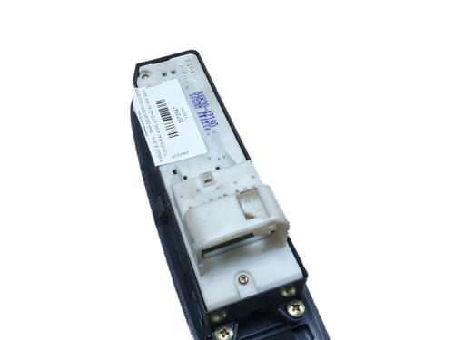 Left front window switch TOYOTA RAV 4 II (_A2_) 2.0 D 4WD (CLA20_, CLA21_, CLA20R, CLA21R) | BP39744865I27 - Image 2