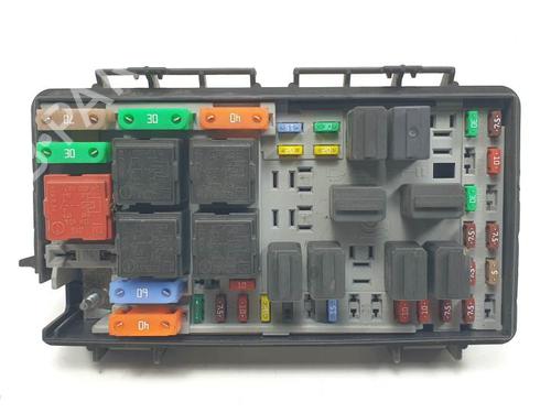 Used Fuse box OPEL CORSA D (S07) 1.7 CDTI (L08, L68) (125 hp) 28061027