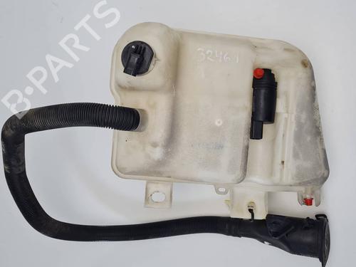 Used Windscreen washer tank Windscreen washer tank BMW 5 (E39) 520 d (136 hp) 34513318 34513318