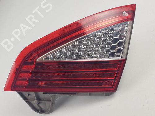 Used Right tailgate light Right tailgate light FORD MONDEO IV (BA7) 2.0 TDCi (140 hp) 20301762 20301762