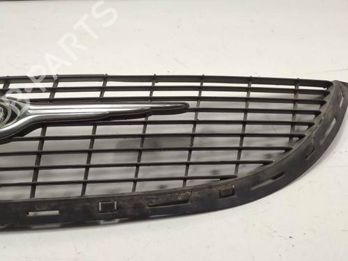 Grille CHRYSLER VOYAGER IV (RG, RS) 2.5 CRD | BP9298591C40 