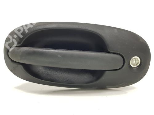 Used Rear right exterior door handle Rear right exterior door handle CHRYSLER VOYAGER II (ES) 3.0 (141 hp) 8528478 8528478