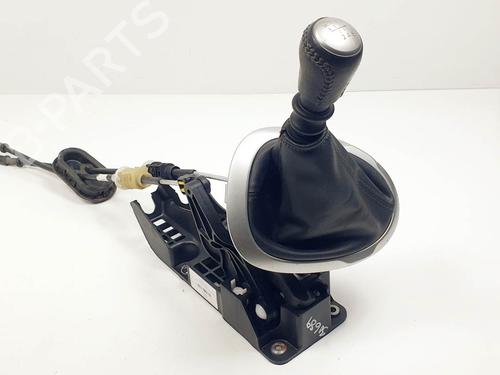 Used Gear lever Gear lever NISSAN JUKE (F15) 1.2 DIG-T (115 hp) 27885199 27885199