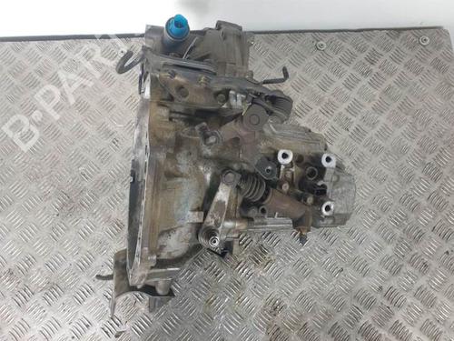 Gearbox HYUNDAI ELANTRA III Saloon (XD) 1.6 | BP9855479M3 