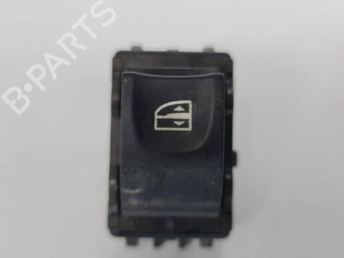 Used Right rear window switch Right rear window switch RENAULT MEGANE III Hatchback (BZ0/1_, B3_) 1.5 dCi (106 hp) 6852599 6852599