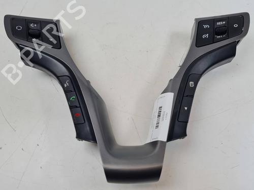 Used Steering wheel controls Steering wheel controls HYUNDAI i40 I (VF) 1.7 CRDI (141 hp) 29321983 29321983
