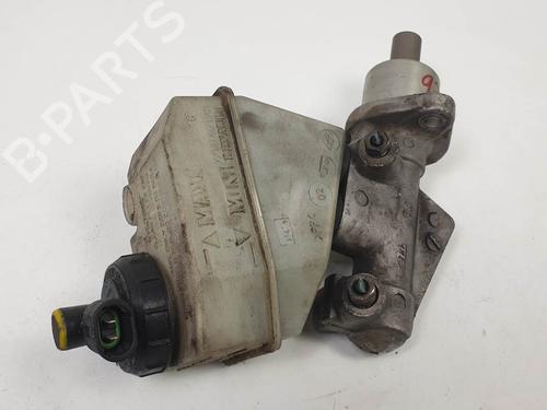 Used Brake master cylinder Brake master cylinder RENAULT CLIO II (BB_, CB_) 1.5 dCi (B/CB07) (65 hp) 9729231 9729231