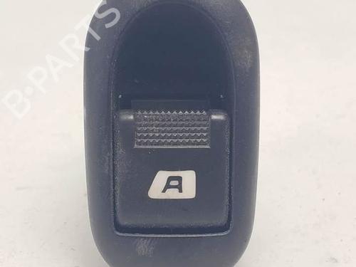 Used Right front window switch PEUGEOT 1007 (KM_) 1.4 (75 hp) 25145954