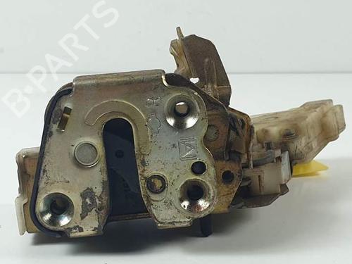 Rear right lock NISSAN TERRANO II (R20) 2.7 TDi 4WD | BP19030530C99 