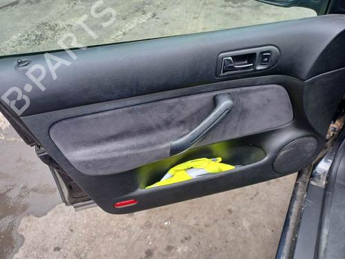 Right front window switch VW GOLF IV (1J1) 1.6 16V | BP7516966I26 