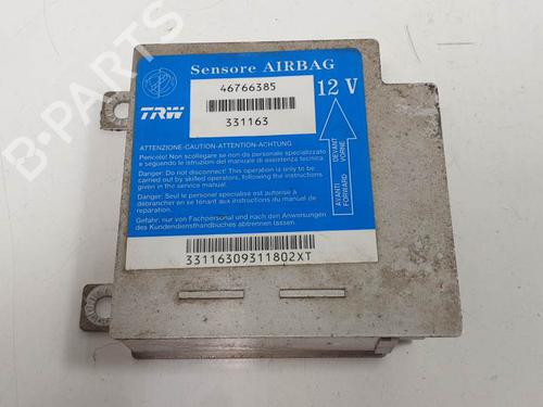 Airbag styreenhed FIAT PUNTO (188_) 1.2 16V 80 (188.233, .235, .253, .255, .333, .353, .639,... (80 hp) 9311588