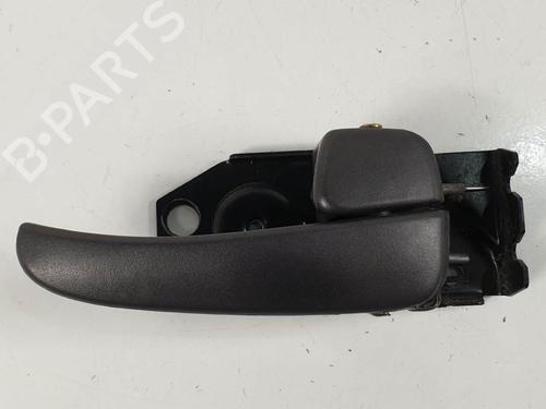 Used Front right interior door handle Front right interior door handle HYUNDAI TRAJET (FO) 2.0 CRDi (113 hp) 6844405 6844405