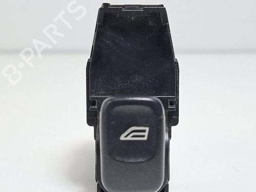 Used Left rear window switch Left rear window switch VOLVO S60 I (384) 2.4 (170 hp) 40488232 40488232