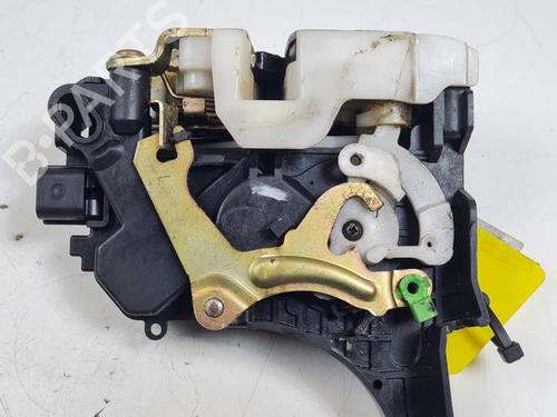 Front left lock MITSUBISHI GRANDIS (NA_W) 2.0 DI-D (NA8W) | BP29763093C98 
