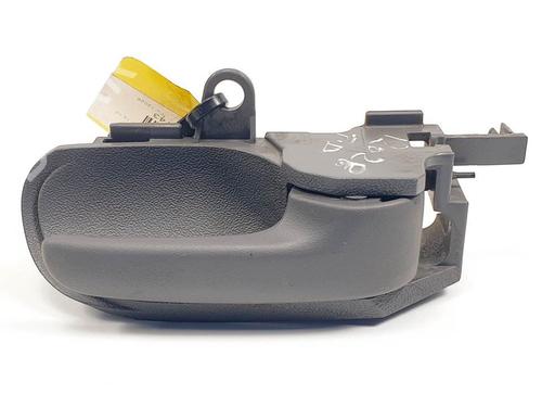 Used Rear right interior door handle Rear right interior door handle TOYOTA AYGO (_B1_) 1.0 (KGB10_, KGB10R) (68 hp) 15044930 15044930