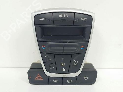 Used Climate control Climate control RENAULT LAGUNA III (BT0/1) 2.0 dCi (BT07, BT0J, BT14, BT1A, BT1S) (131 hp) 8102360 8102360