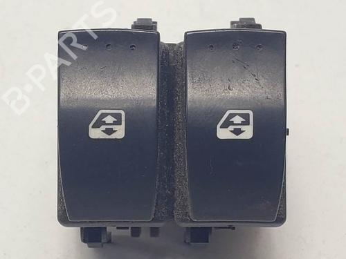 Used Left front window switch Left front window switch RENAULT LAGUNA II (BG0/1_) 2.2 dCi (140 hp) 19444546 19444546