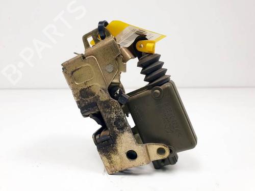 Front left lock IVECO DAILY III Van 35 S 15 V, 35 C 15 V (A6HCV3B2, A6HBV4B2, A6HC41B2,... | BP17665164C98 