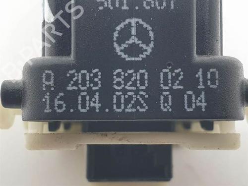 Right rear window switch MERCEDES-BENZ C-CLASS (W203) C 200 Kompressor (203.045) | BP10961706I28 