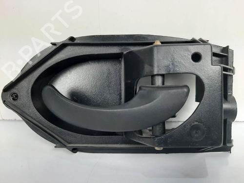 Used Front right interior door handle Front right interior door handle FORD KA (RB_) 1.3 i ROCAM (70 hp) 6842440 6842440