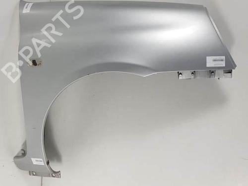 Forskærm Højre RENAULT CLIO II (BB_, CB_) 1.2 16V (BB05, BB0W, BB11, BB27, BB2T, BB2U, BB2V, CB05,... (75 hp) 18268304