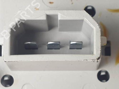  - Image 4