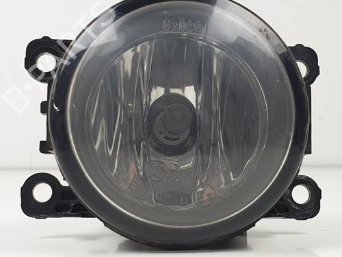 right-front-fog-light-renault-scenic-ii-jm01_-2003-2004-2005-2006-2007-2008-2009-2010-28027662 main image