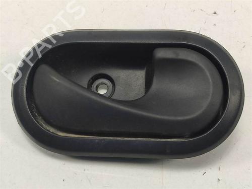 Used Rear right interior door handle Rear right interior door handle DACIA SANDERO II 1.2 (75 hp) 9557575 9557575
