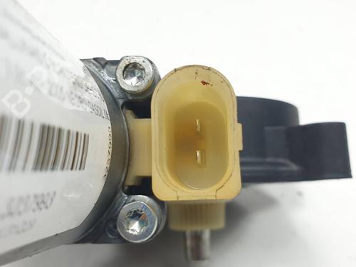 Right front window motor BMW X5 (E53) 3.0 d | BP29581871E20 - Image 2