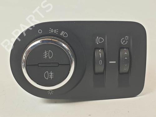 headlight-switch-opel-corsa-e-x15-2014-29245743 main image