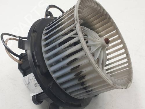 Used Heater blower motor Heater blower motor OPEL ASTRA J (P10) 1.6 (68) (115 hp) 34512813 34512813